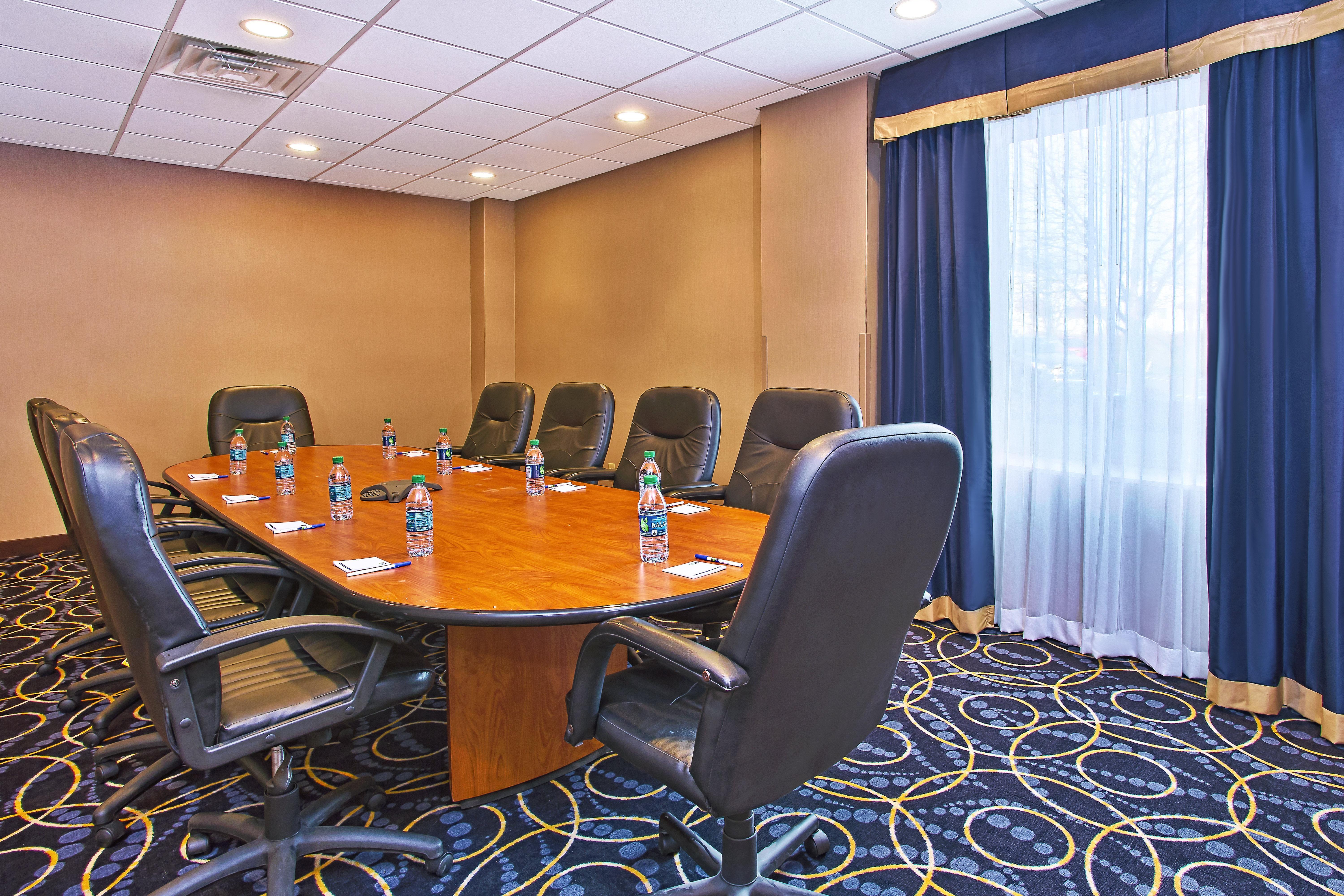 Holiday Inn Express And Suites Pittsburgh West Mifflin By Ihg Buitenkant foto