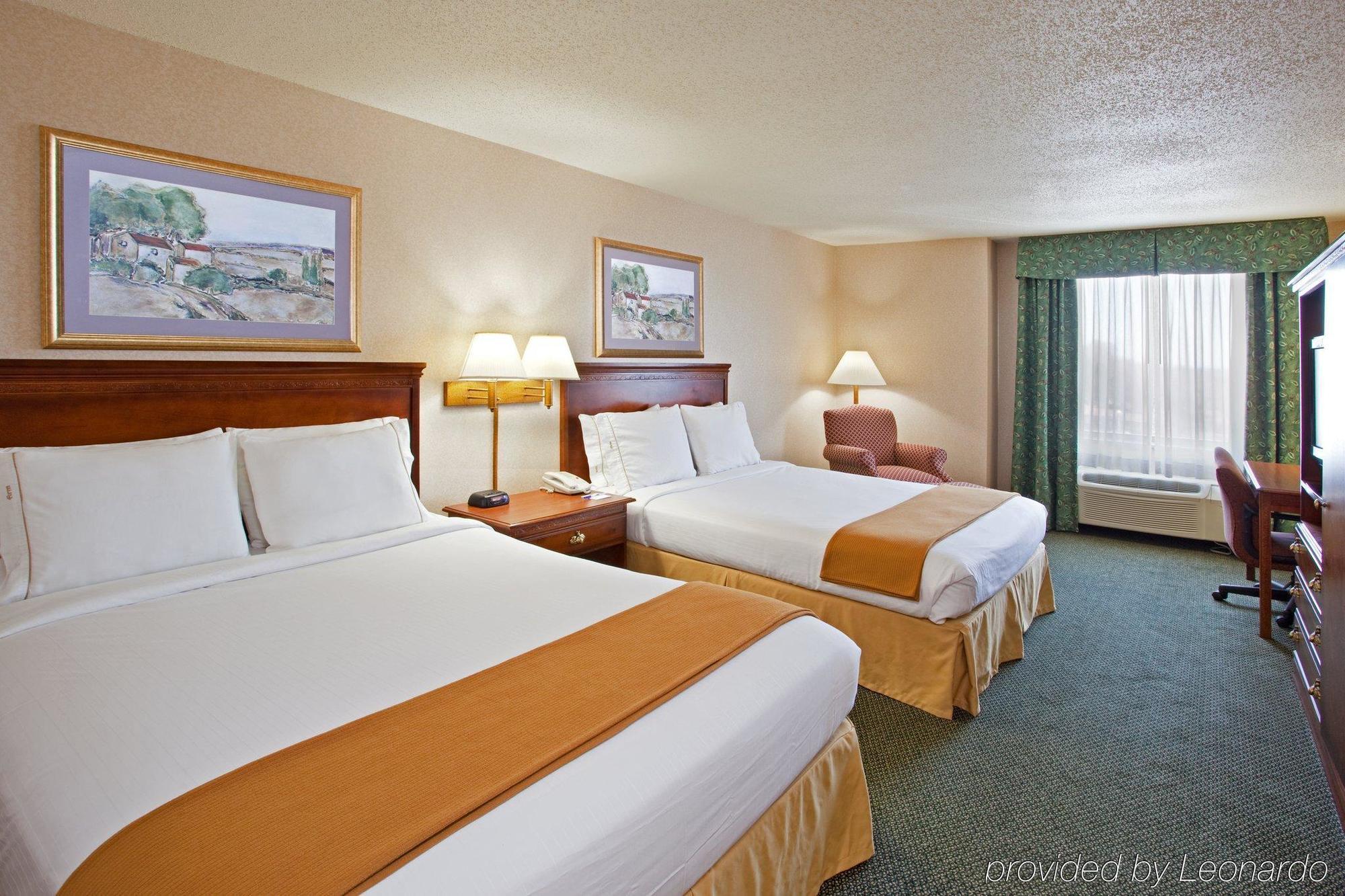 Holiday Inn Express And Suites Pittsburgh West Mifflin By Ihg Buitenkant foto