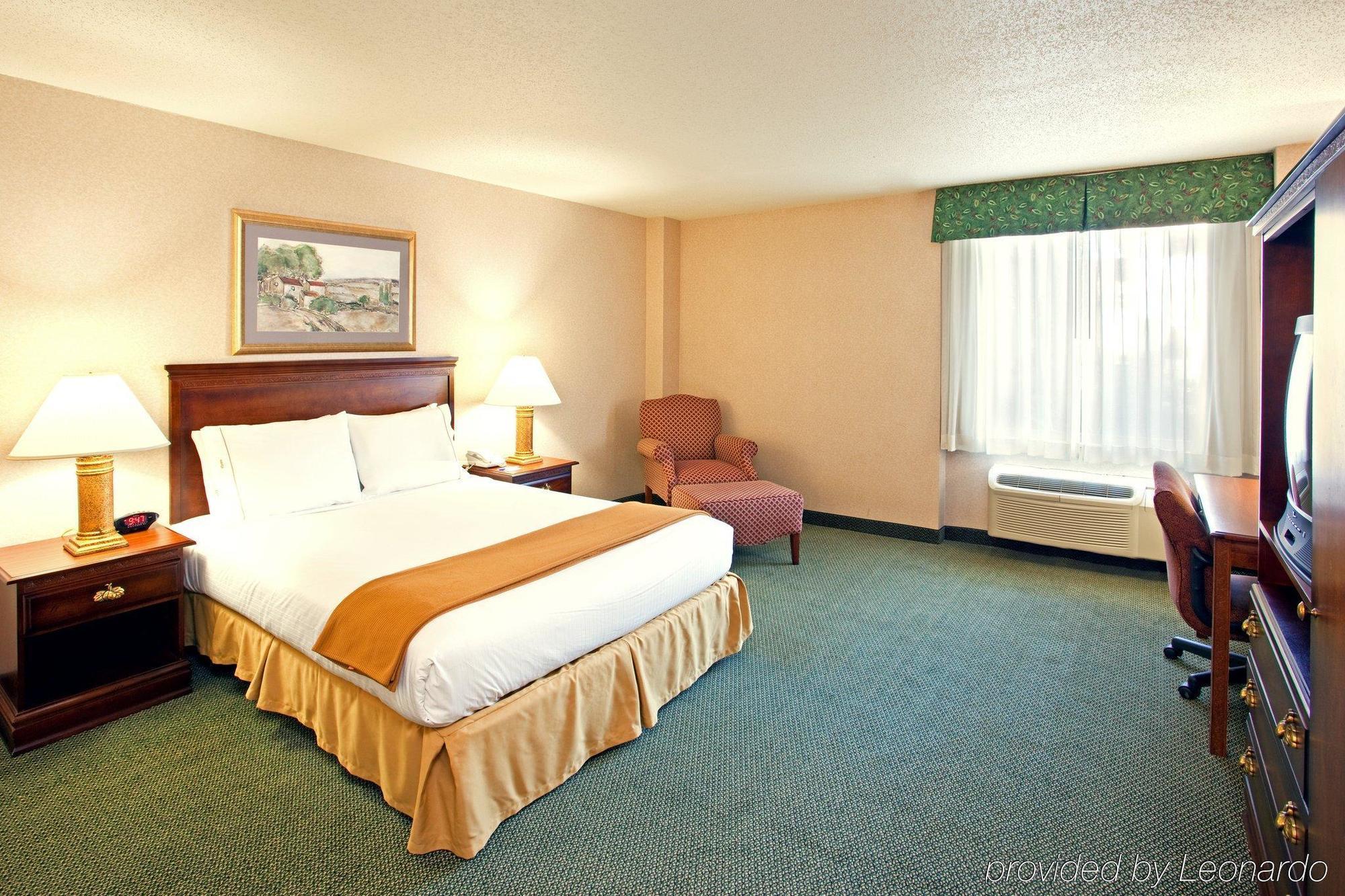 Holiday Inn Express And Suites Pittsburgh West Mifflin By Ihg Buitenkant foto