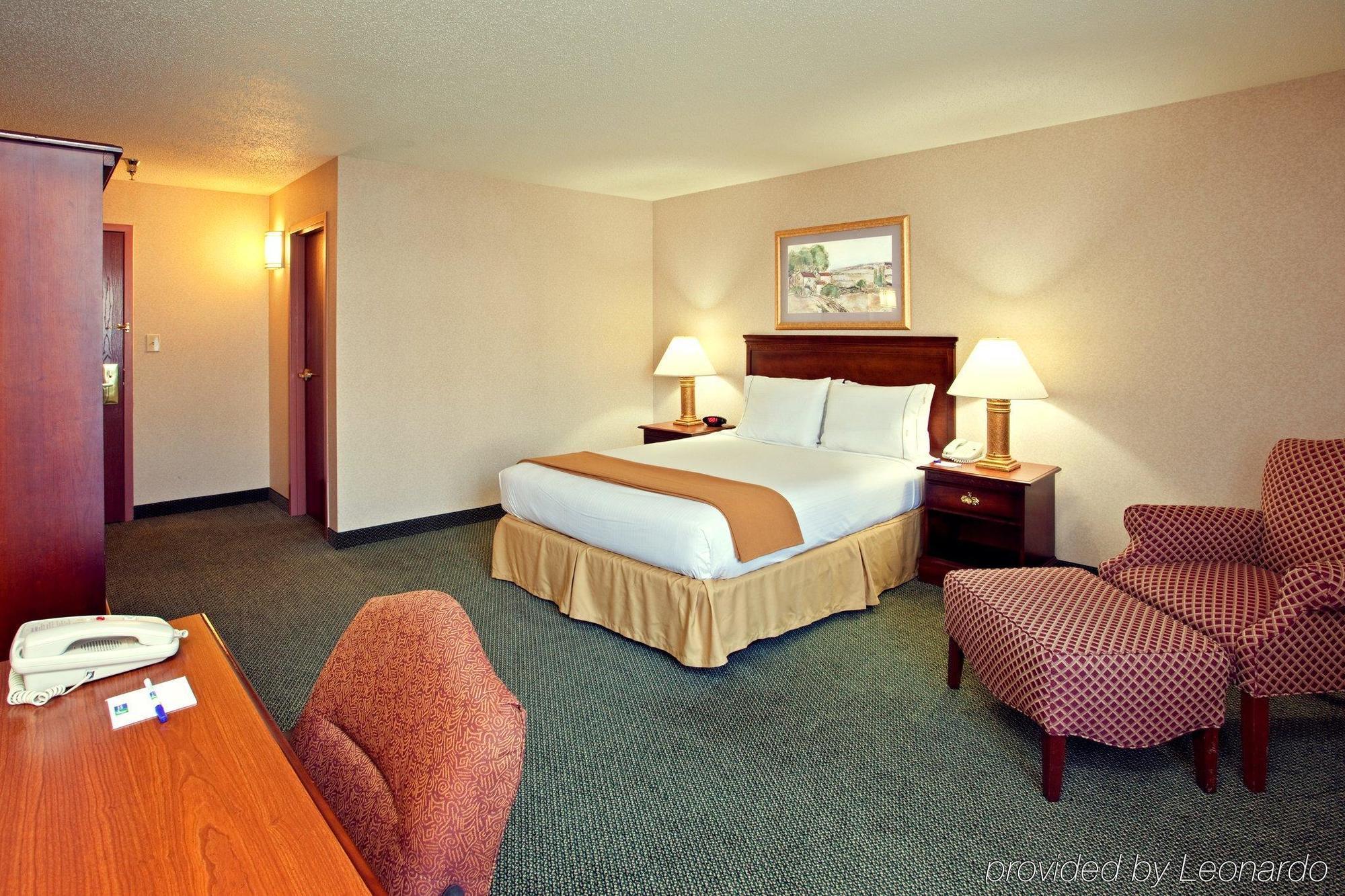 Holiday Inn Express And Suites Pittsburgh West Mifflin By Ihg Buitenkant foto